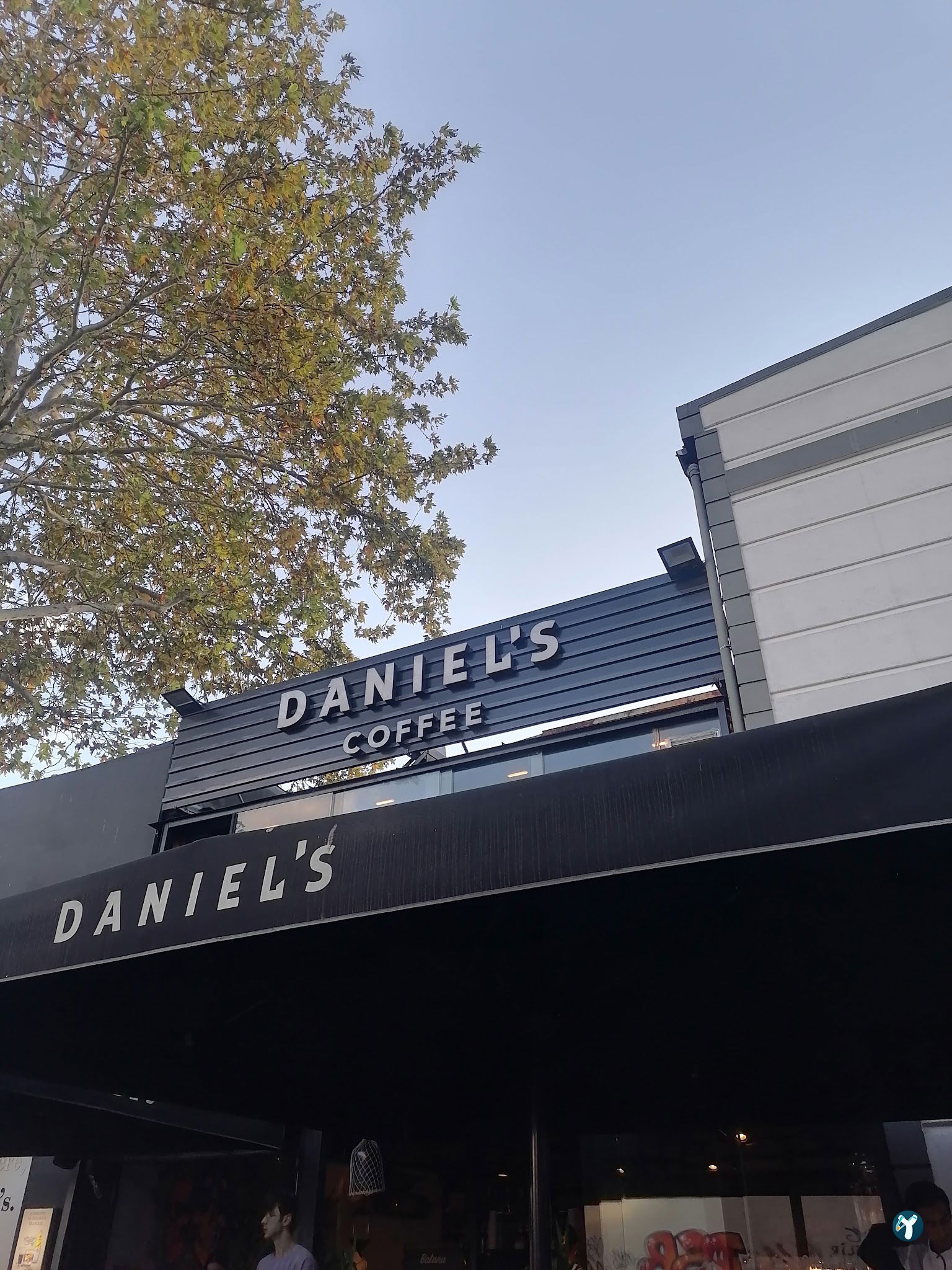 Daniels Coffee Pendik