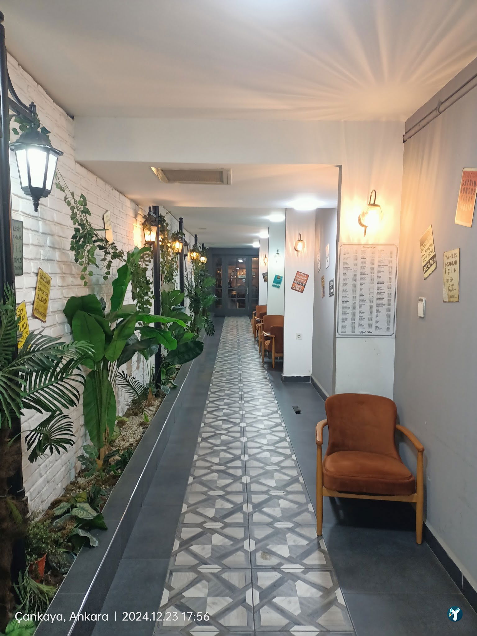 Karanfil Cafe