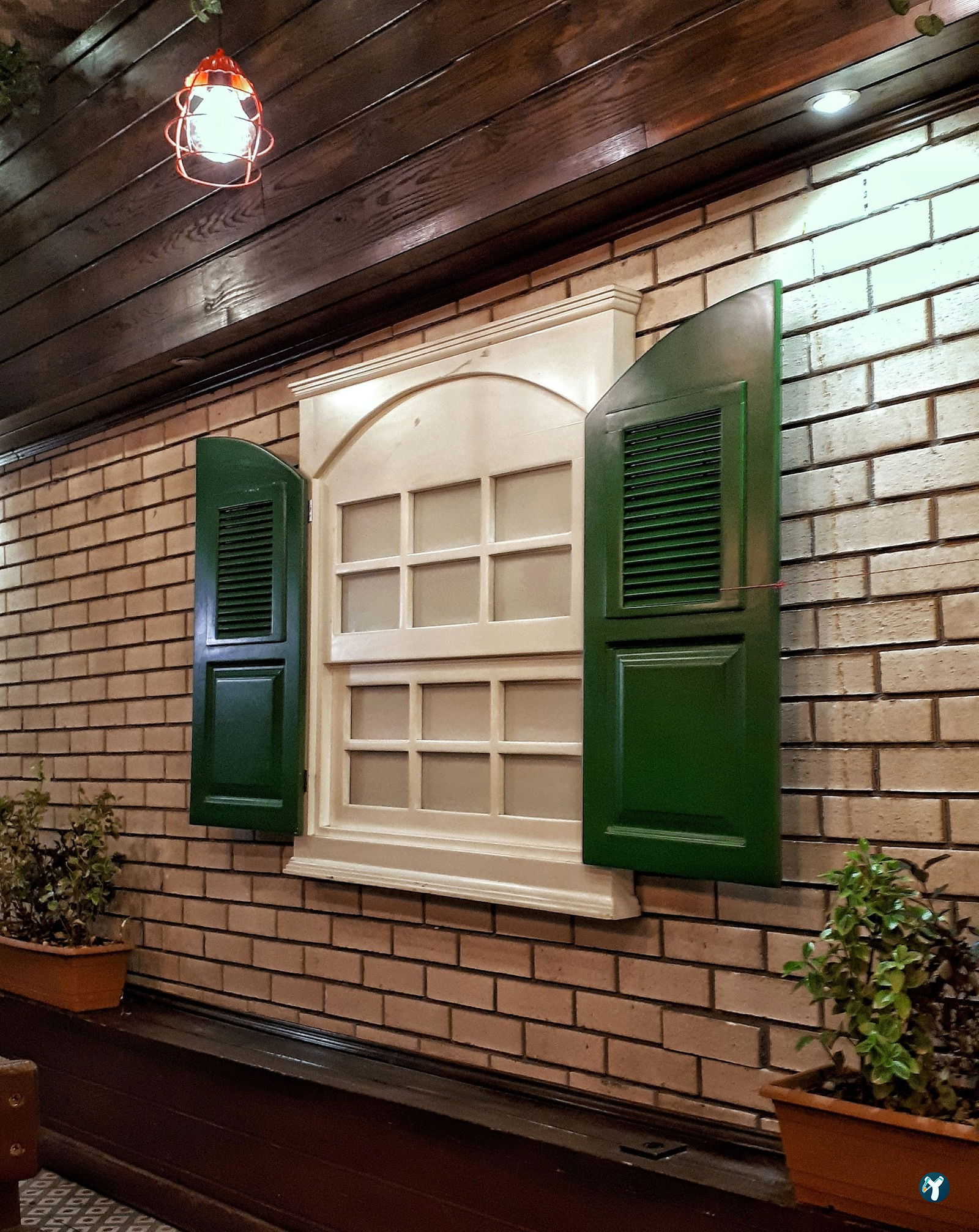 Karanfil Cafe