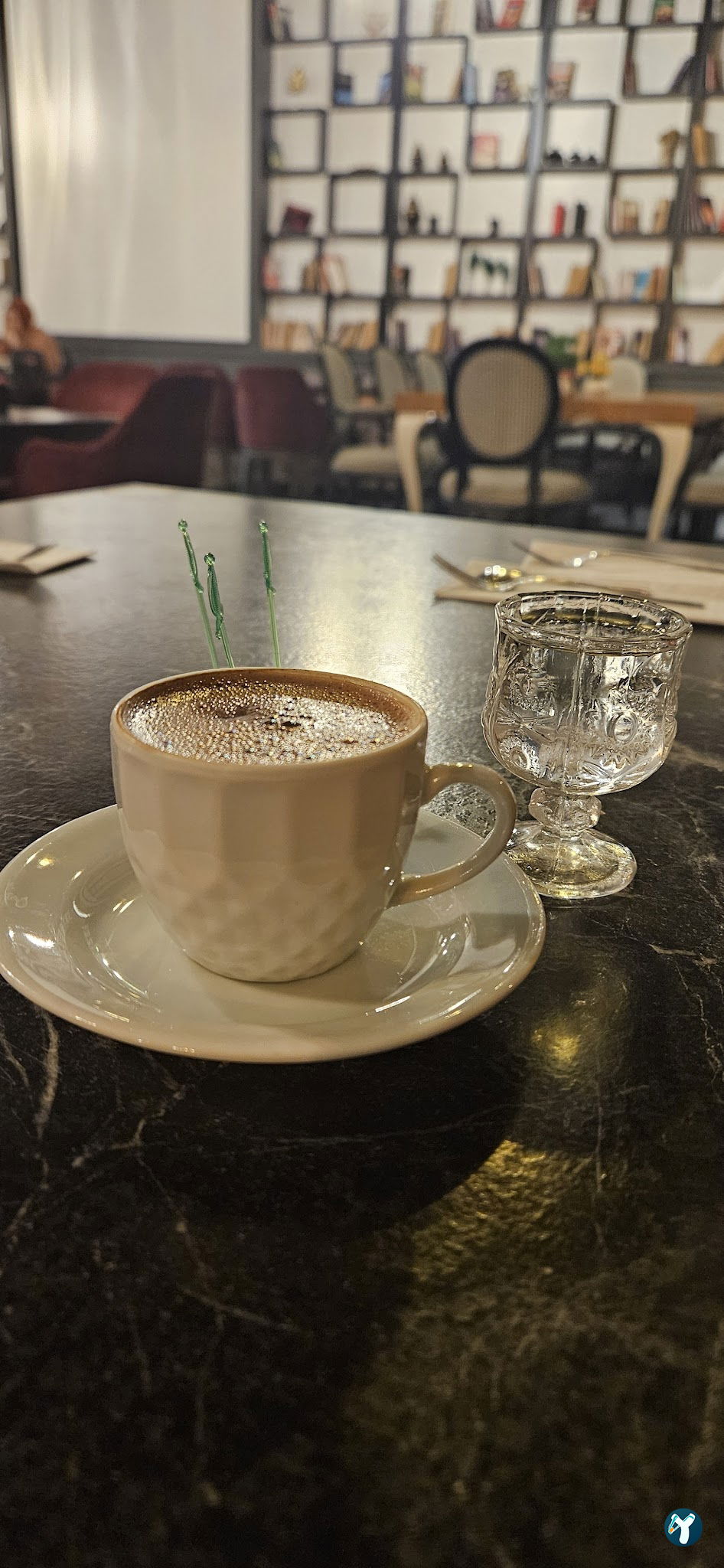 Karanfil Cafe