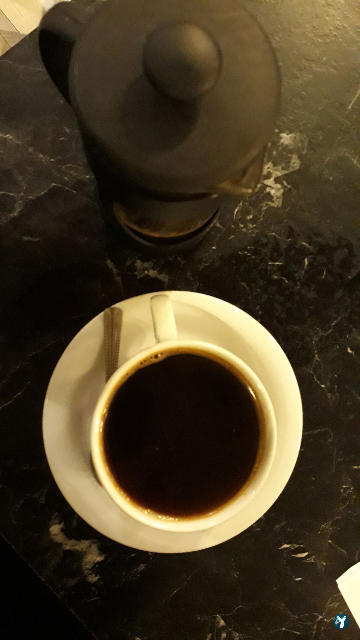 Karanfil Cafe