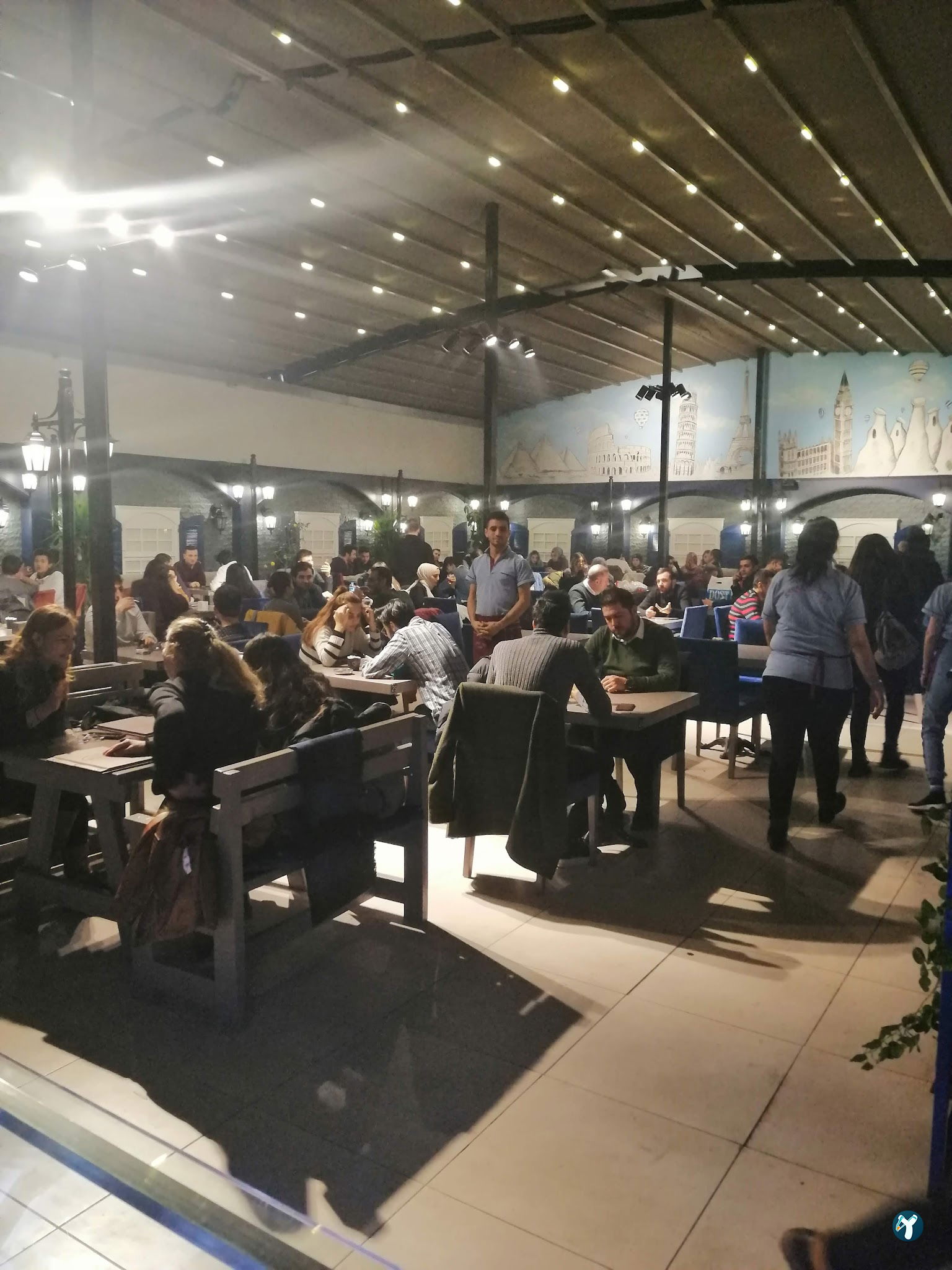 Karanfil Cafe