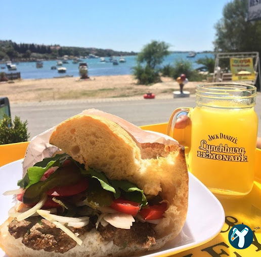 Riba cafe balık ekmek