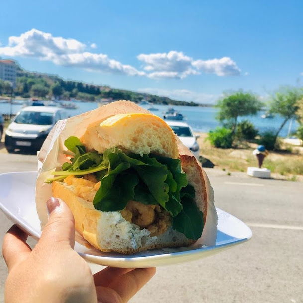 Riba cafe balık ekmek