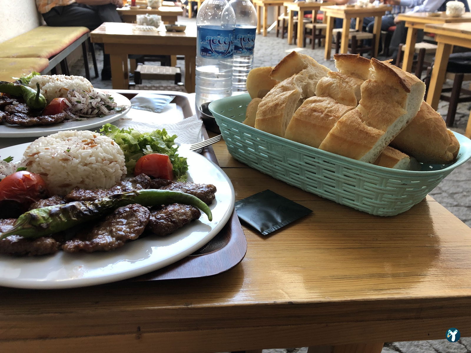 Hanedan Cafe