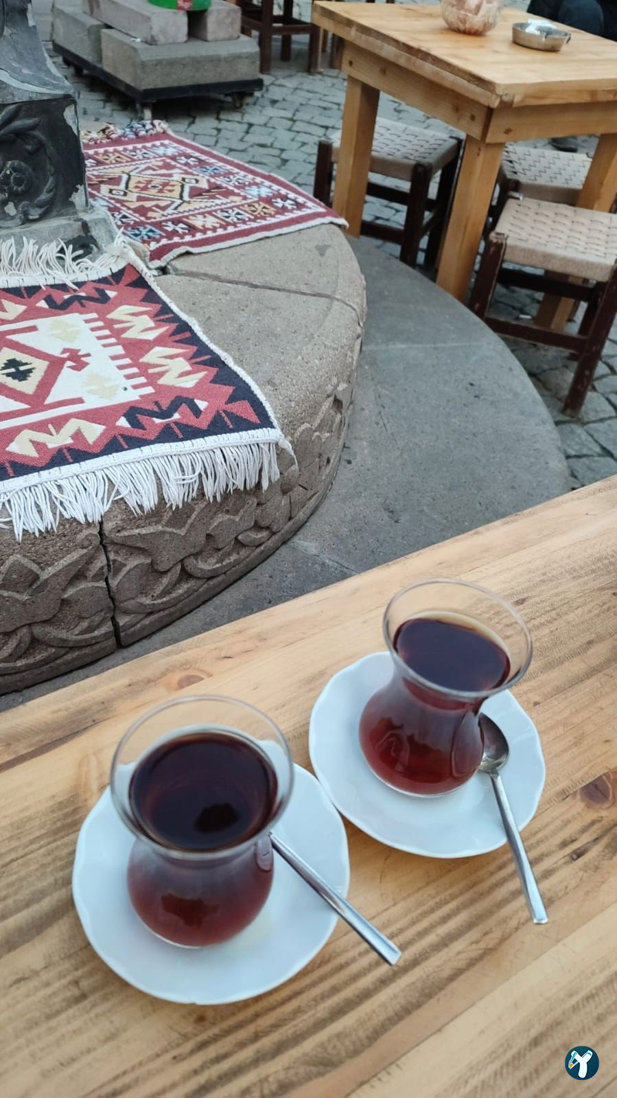 Hanedan Cafe