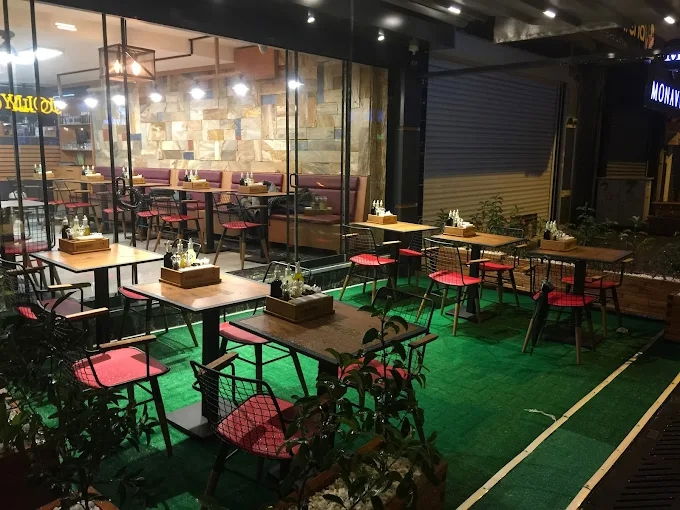 Çatal'da Tavuk Karşıyaka