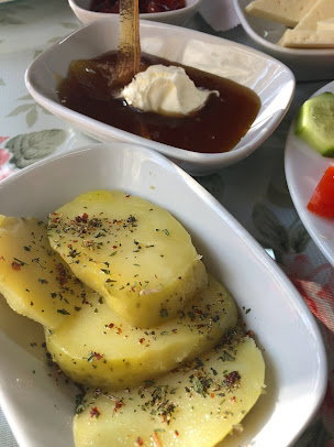 ÇINARALTI MOLA YERI