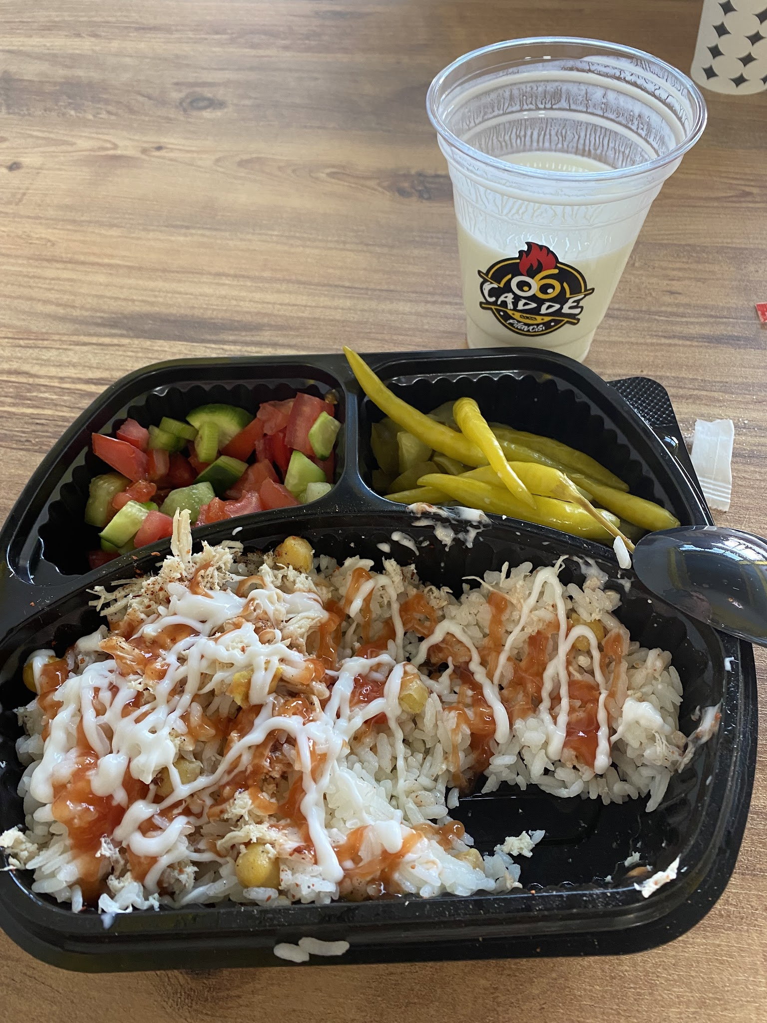 06 Cadde Pi̇lavcisi