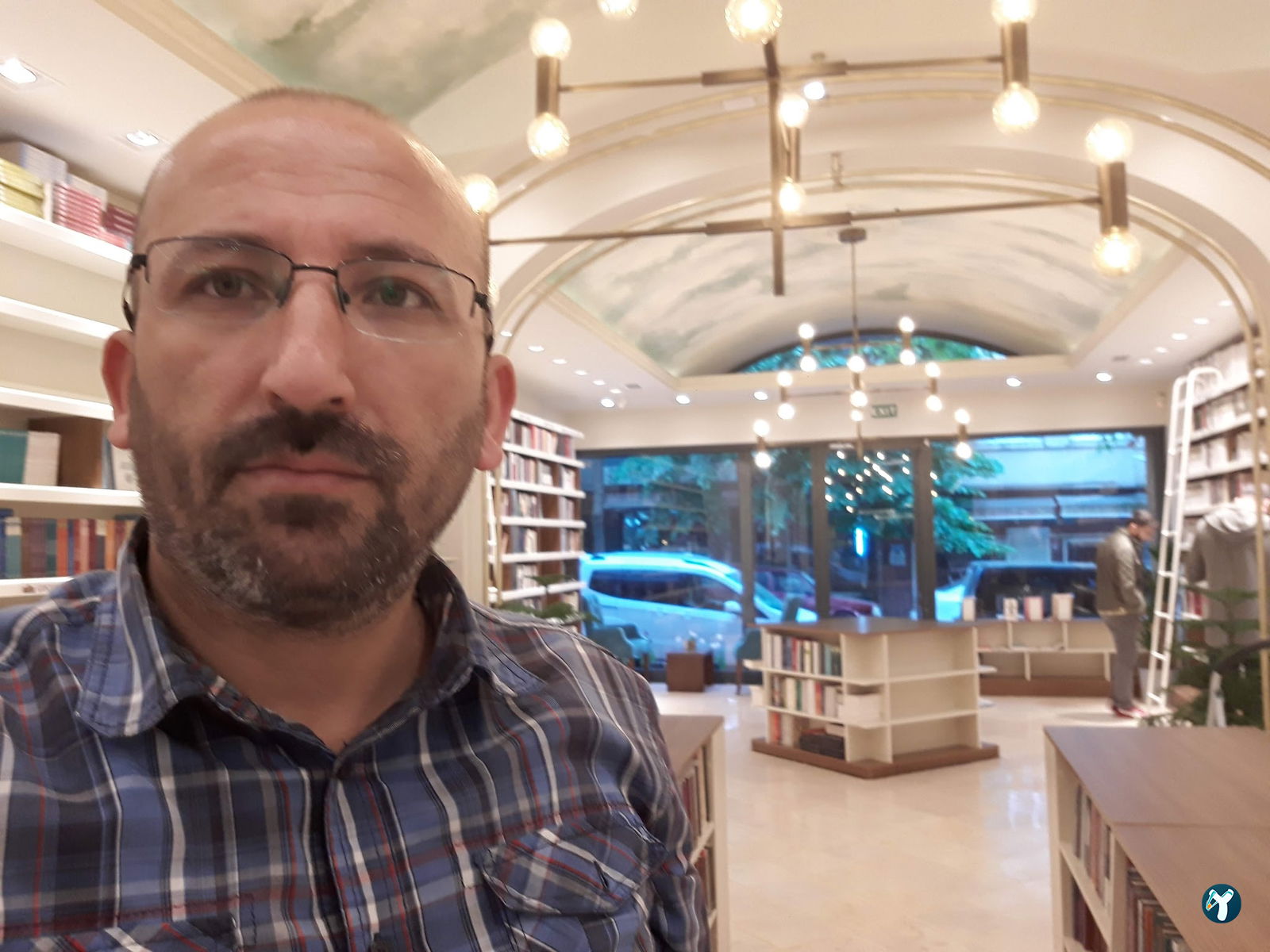 İstanbul Kitap Kahve