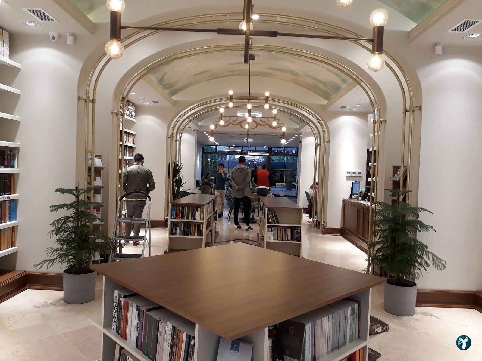 İstanbul Kitap Kahve