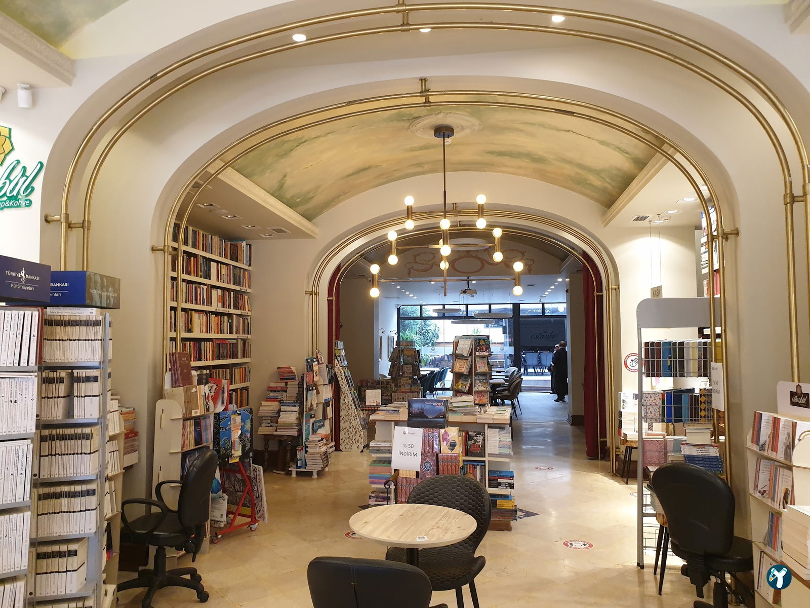 İstanbul Kitap Kahve