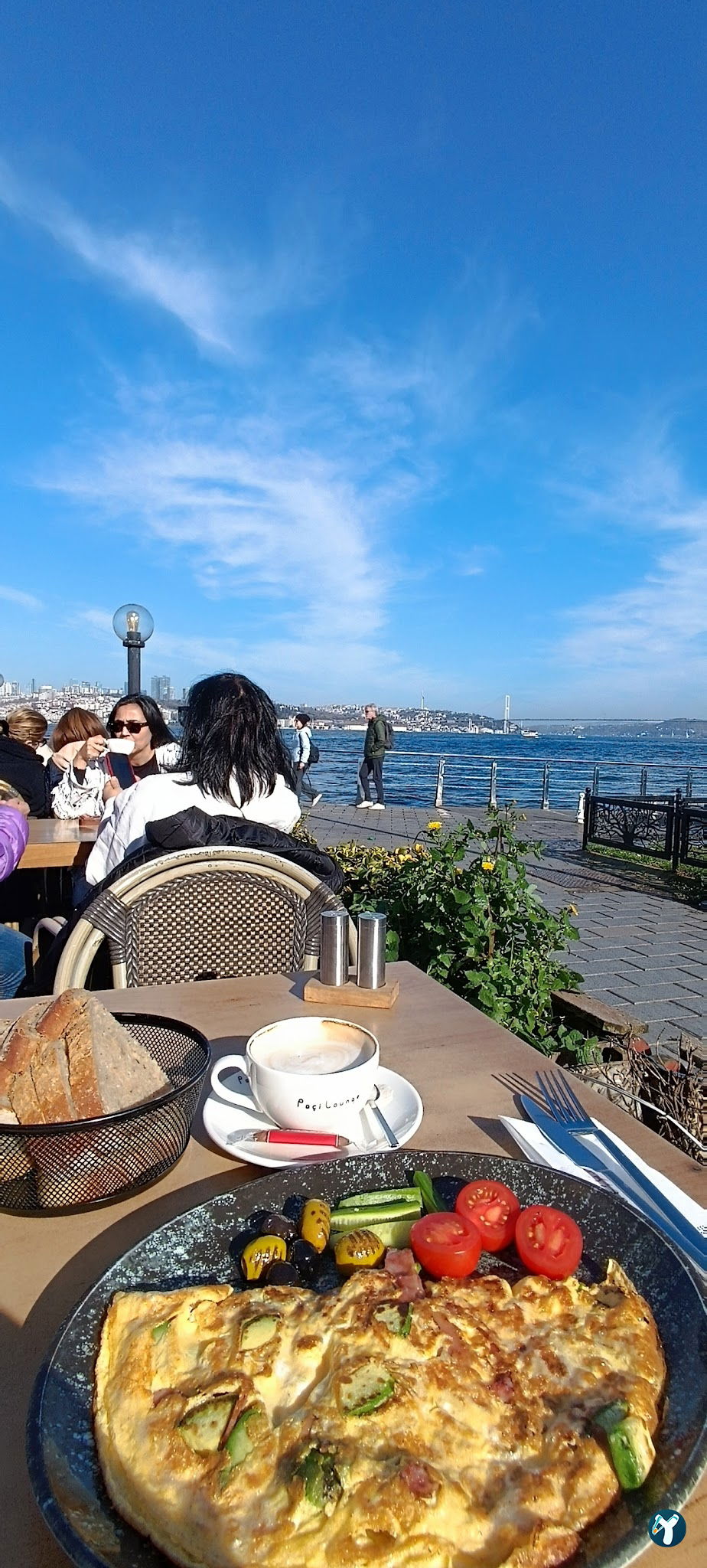Paçi Lounge
