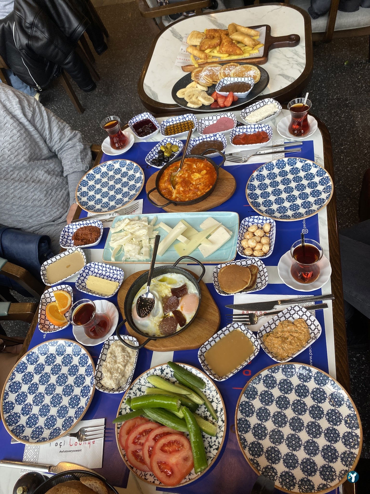 Paçi Lounge