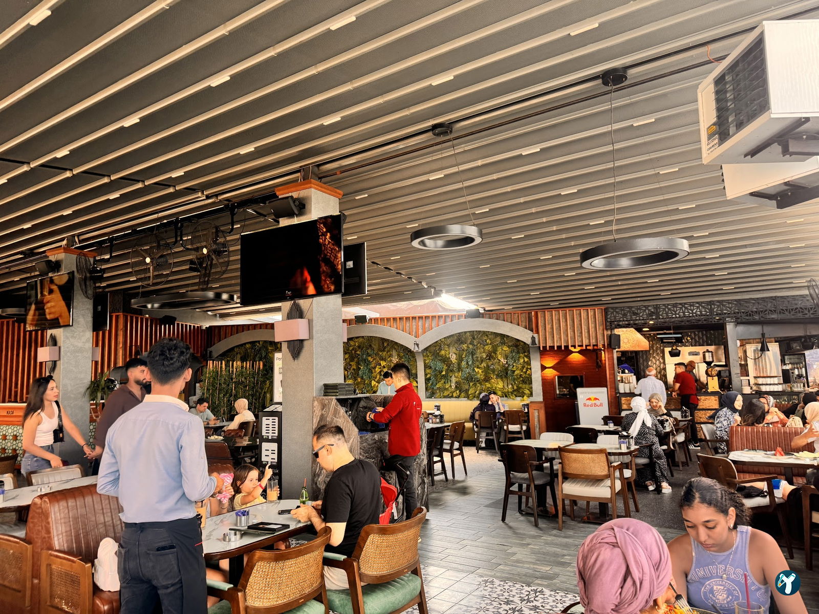 Paçi Lounge