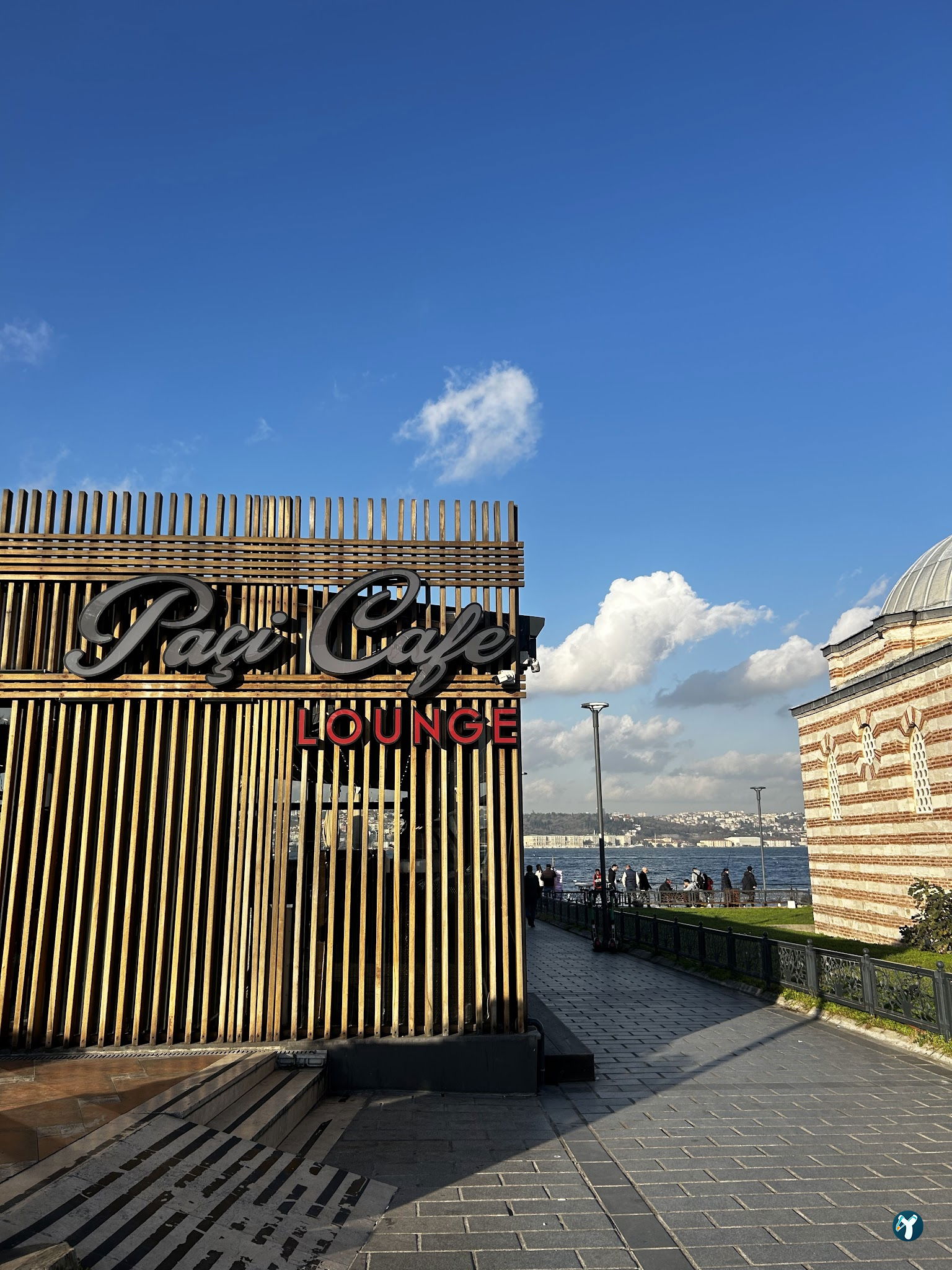 Paçi Lounge