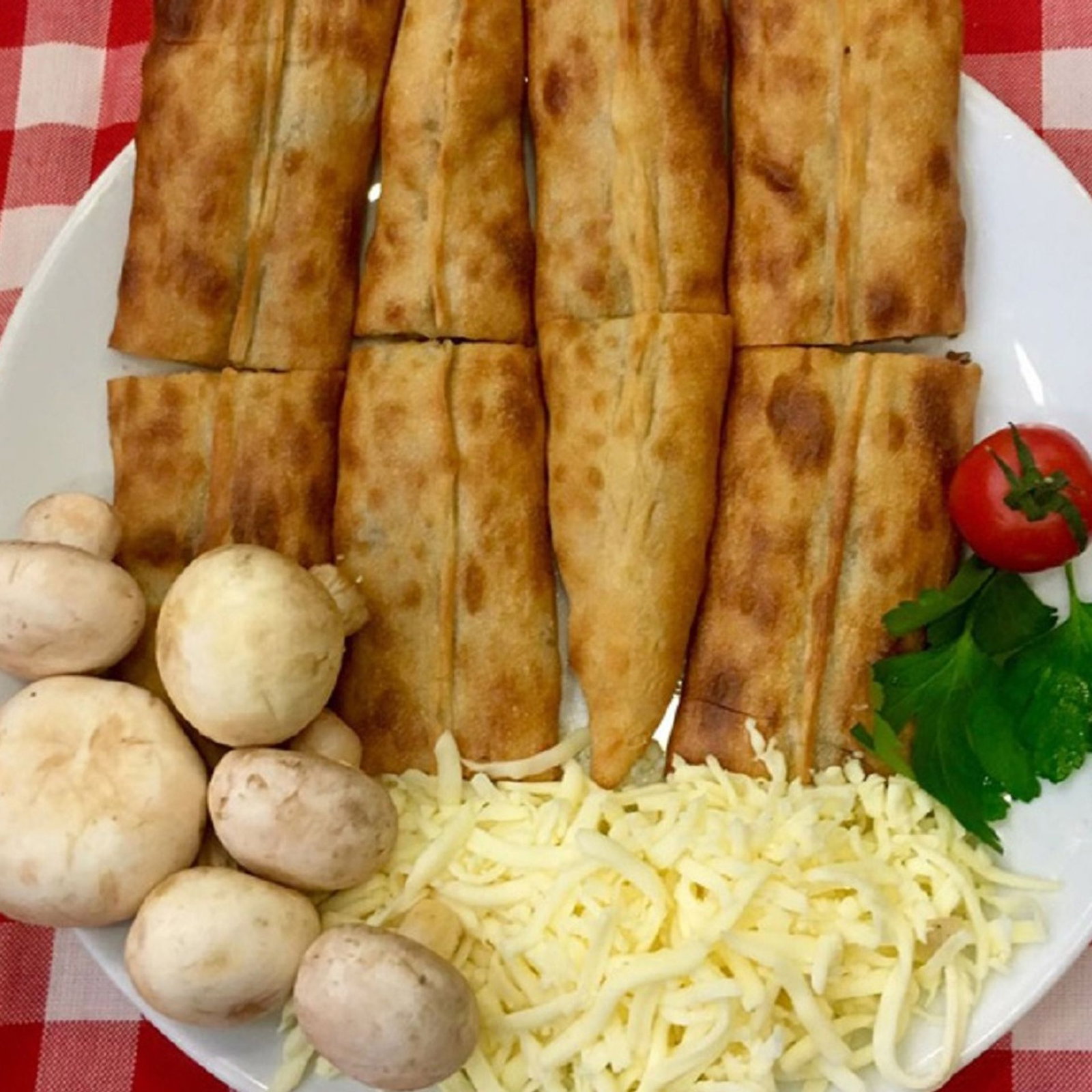 Mantarlı Kaşarlı Pide (Kapalı)