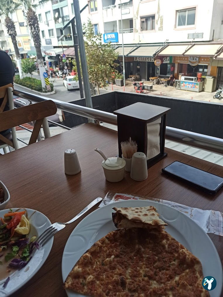 Efes Pide Salonu