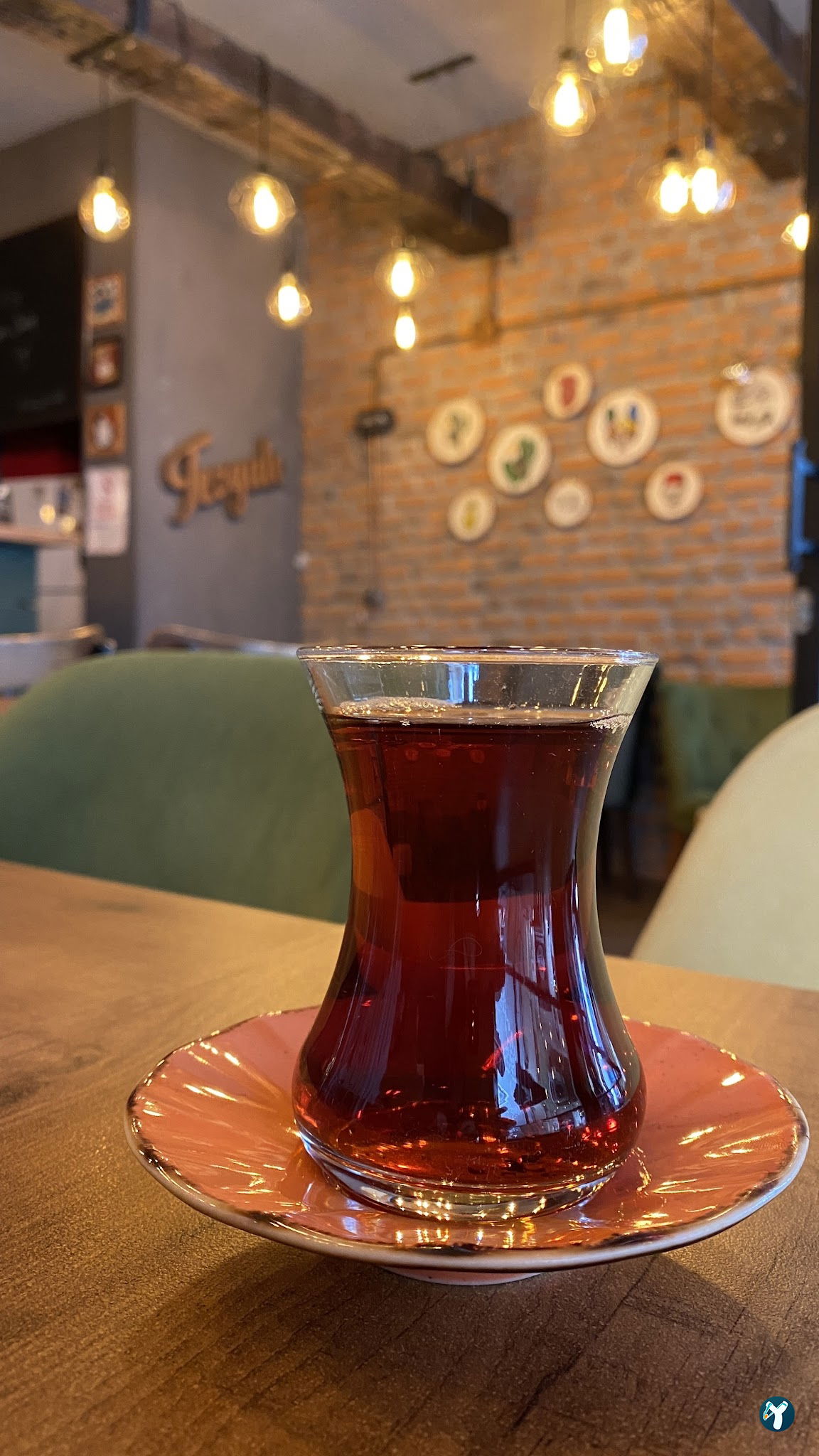 Istanbul Bench