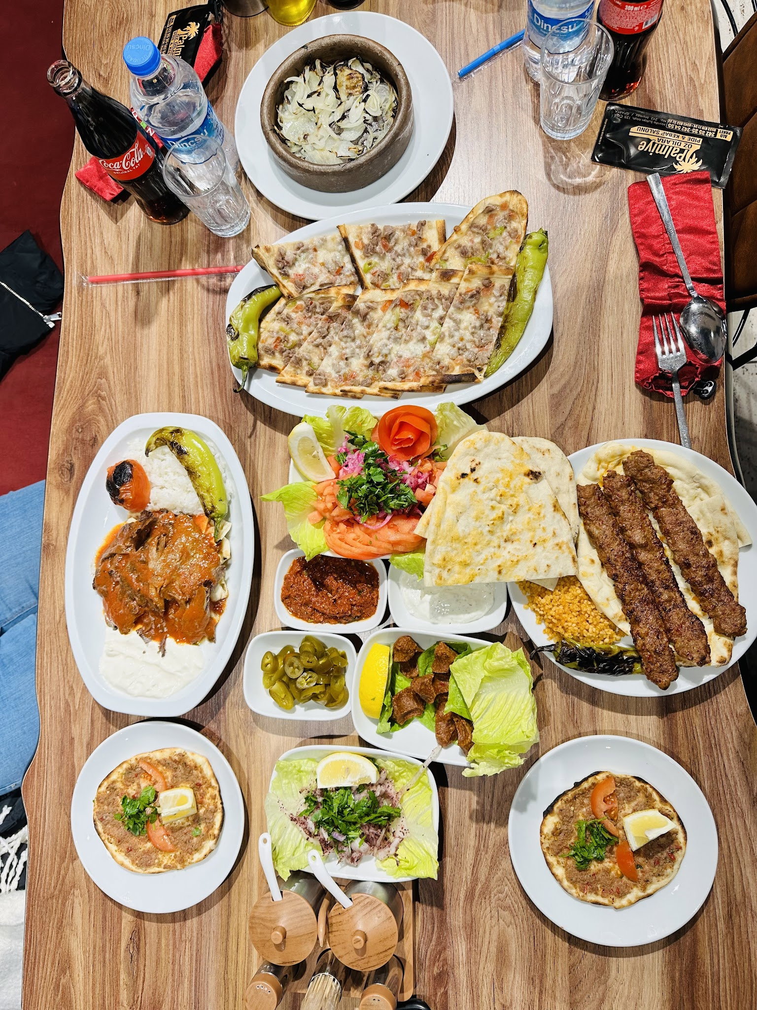 Palmiye Öz Dilara Pide Ve Kebap Salonu