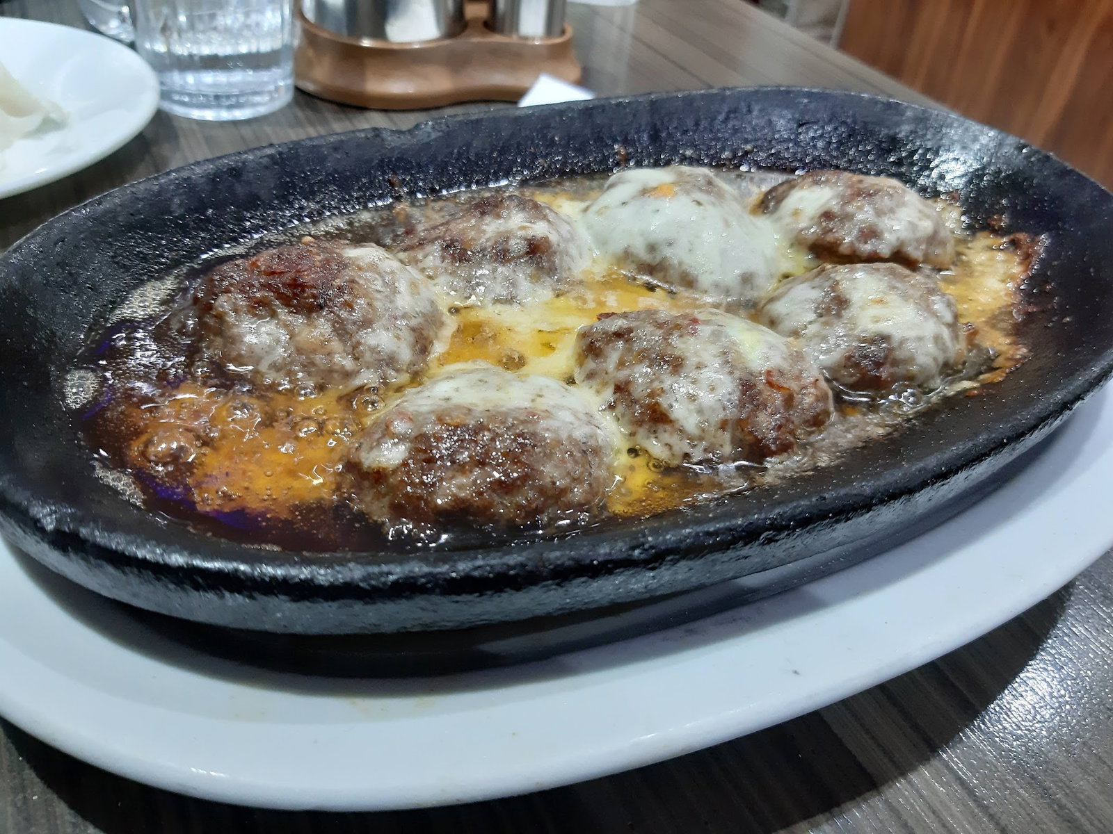 Palmiye Öz Dilara Pide Ve Kebap Salonu