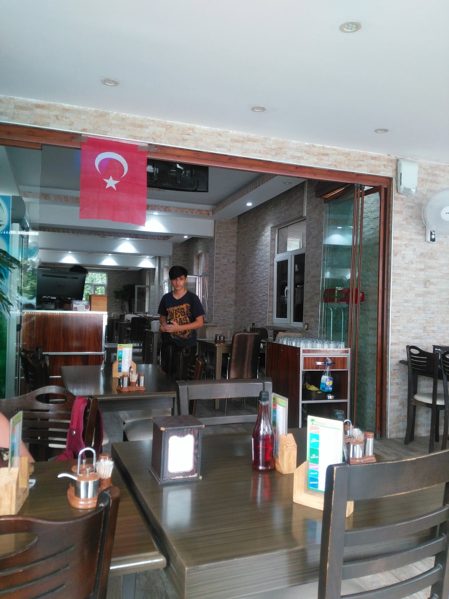 Palmiye Öz Dilara Pide Ve Kebap Salonu