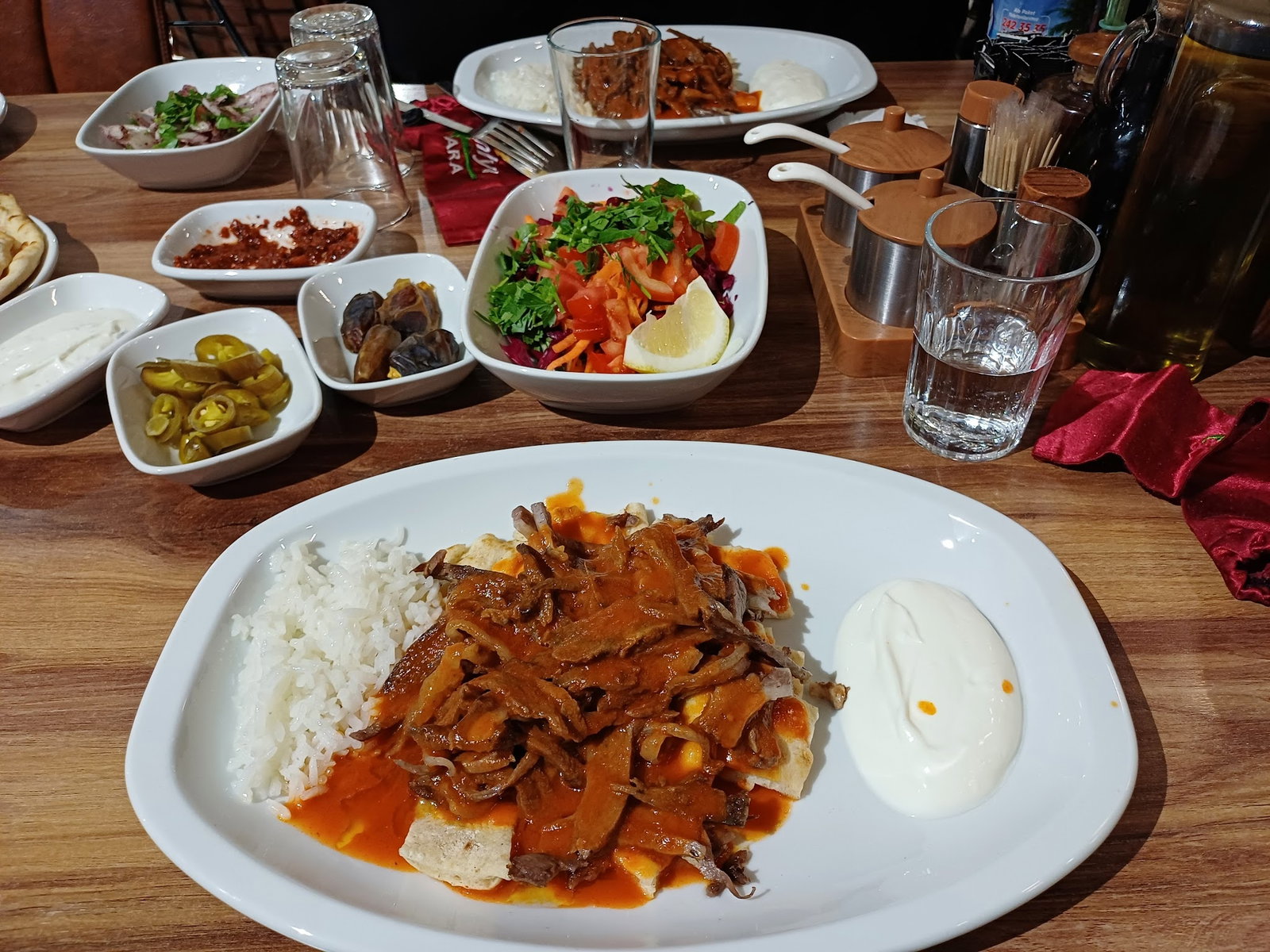 Palmiye Öz Dilara Pide Ve Kebap Salonu