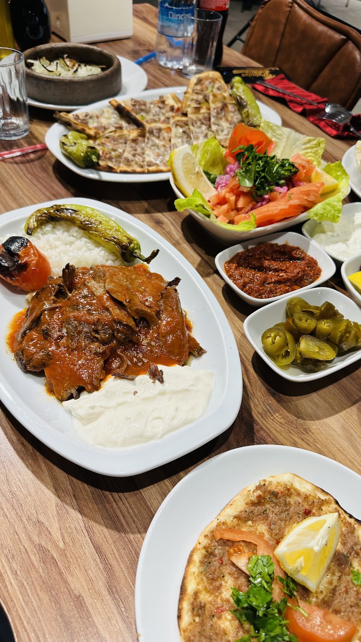 Palmiye Öz Dilara Pide Ve Kebap Salonu