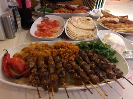 Köfteci Zeki Usta resimleri