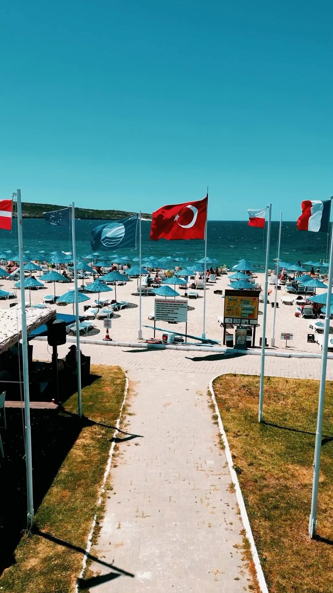 Hanedan Beach Restaurant