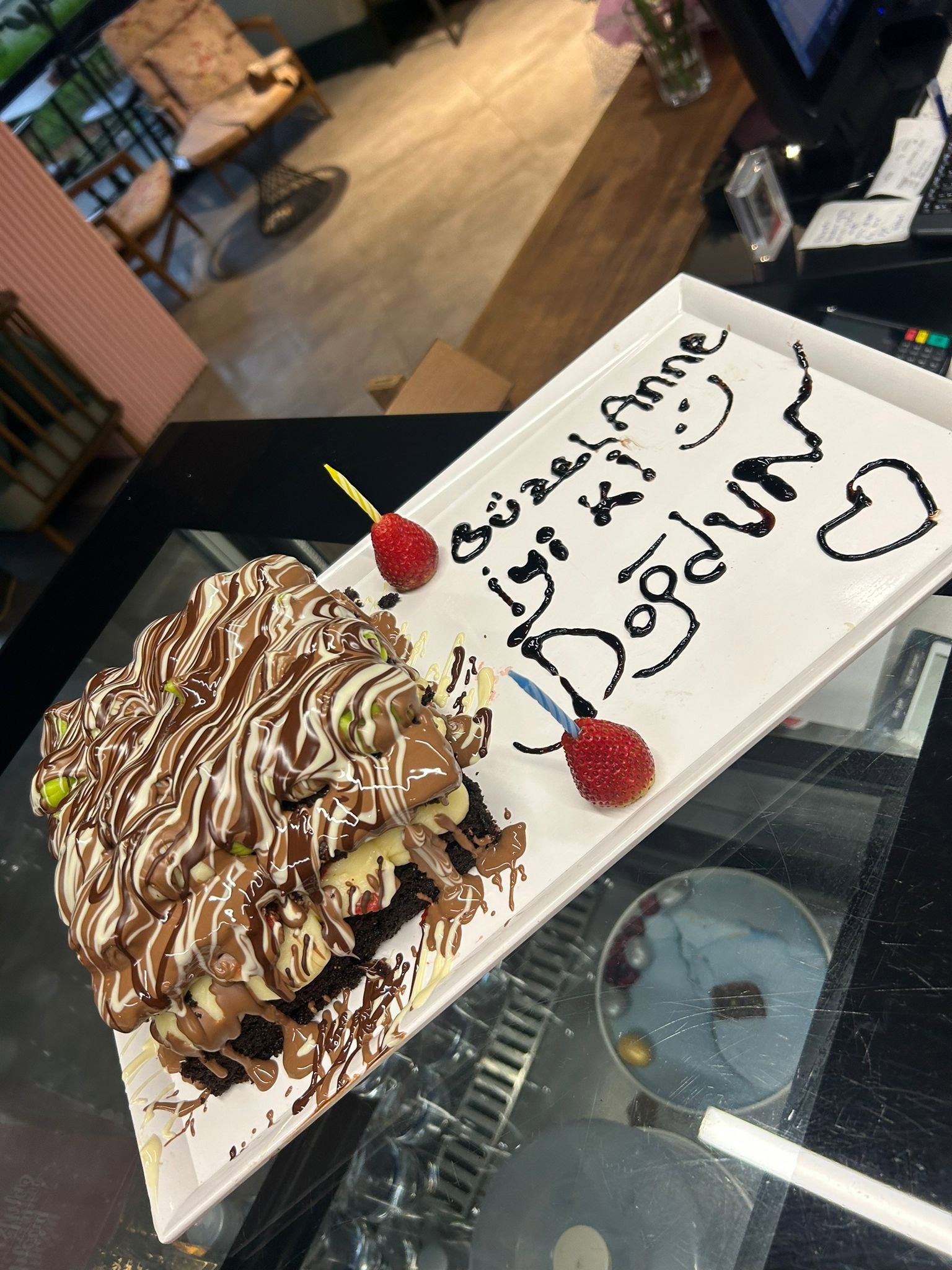 Myra Çikolata Evim Pozcu