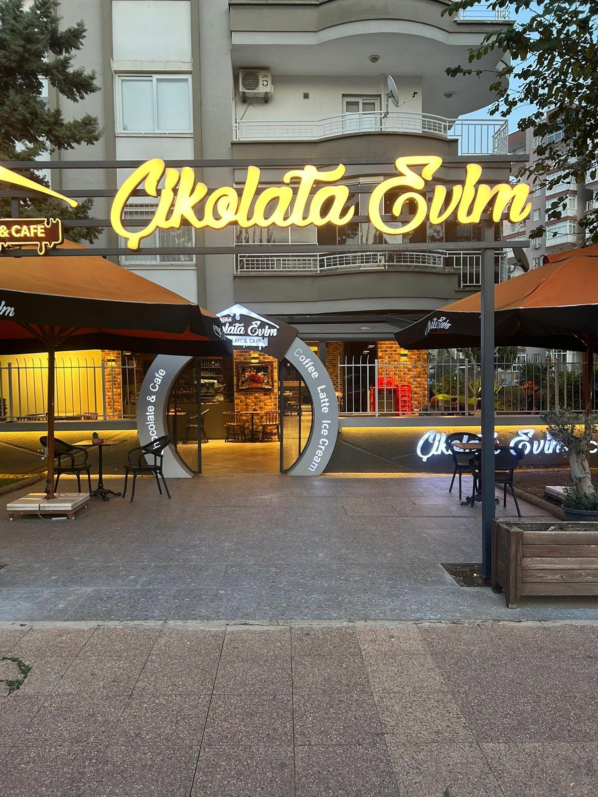 Myra Çikolata Evim Pozcu