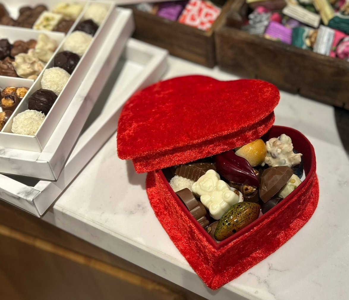 Myra Çikolata Evim Pozcu