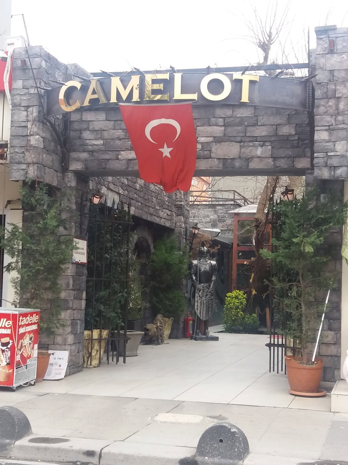 Petra Cafe Restaurant