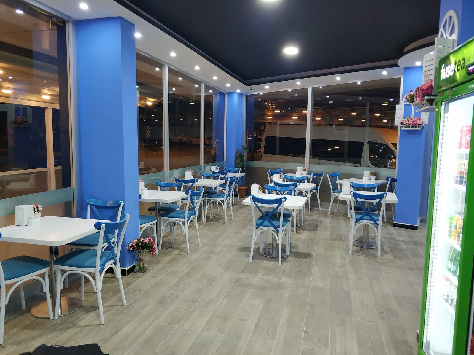 Petra Cafe Restaurant