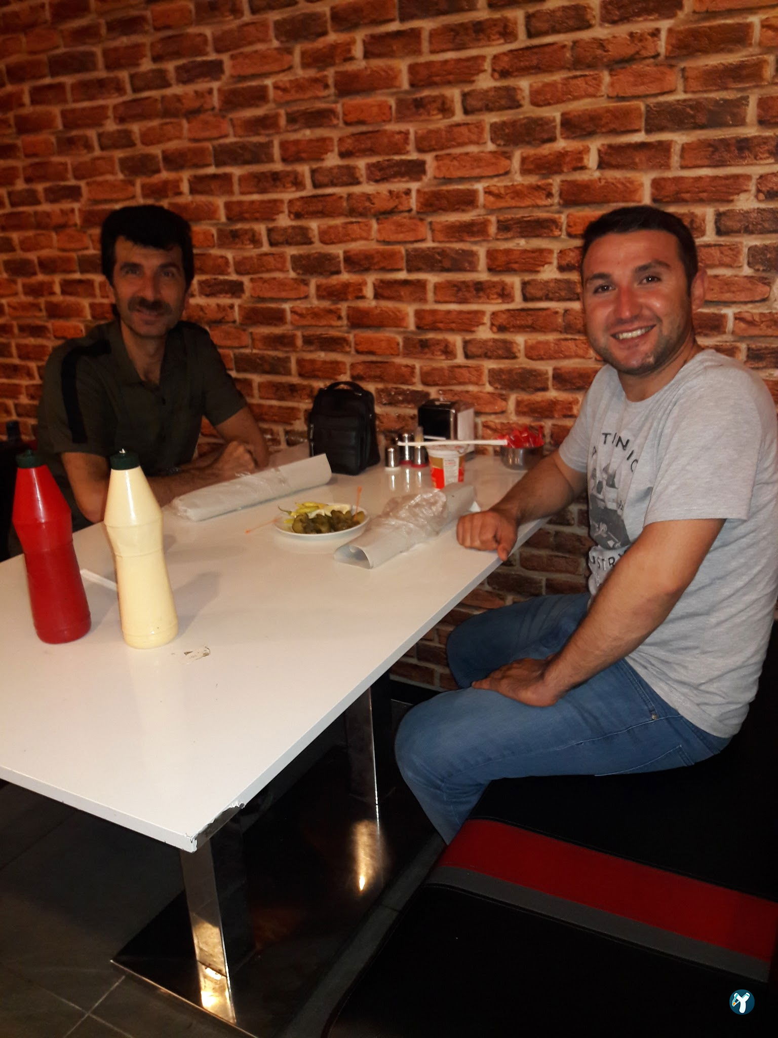 Fırat Cafe