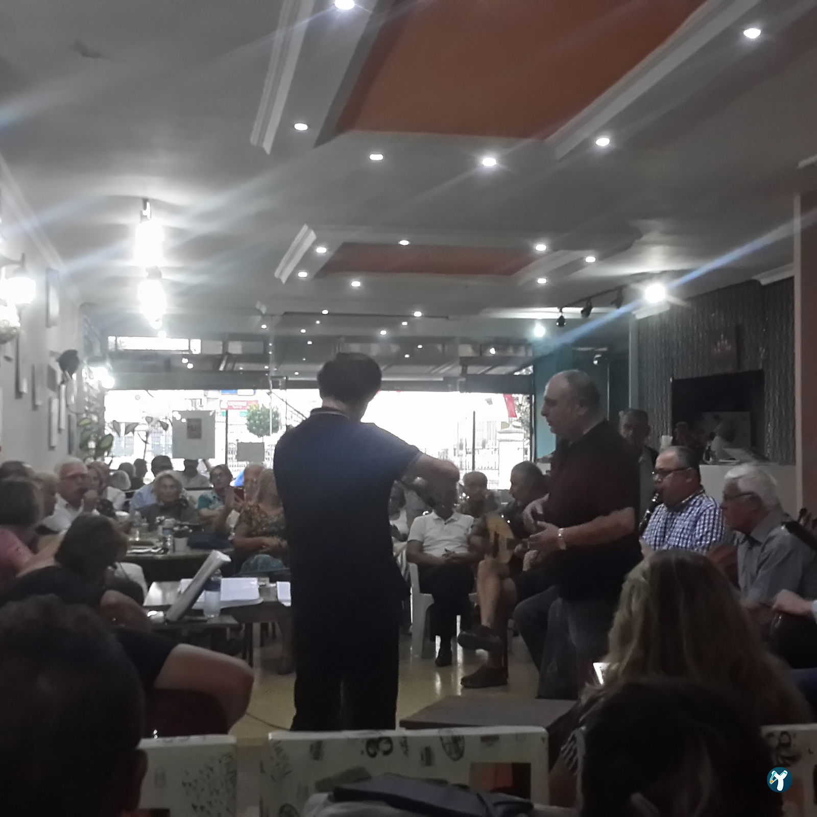 Bahçe Cafe Rol Cast & Production