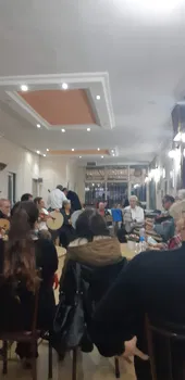 Bahçe Cafe Rol Cast & Production resimleri