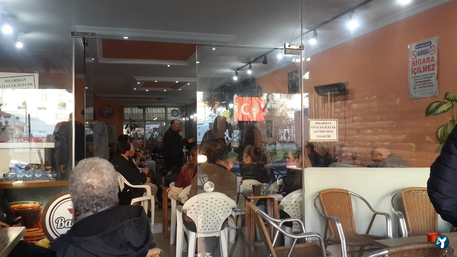 Bahçe Cafe Rol Cast & Production