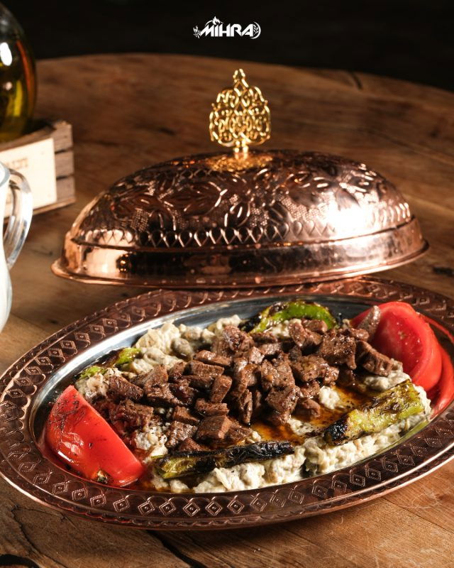 Mi̇Hra Kir Bahçesi̇ Kahvalti Balik Izgara