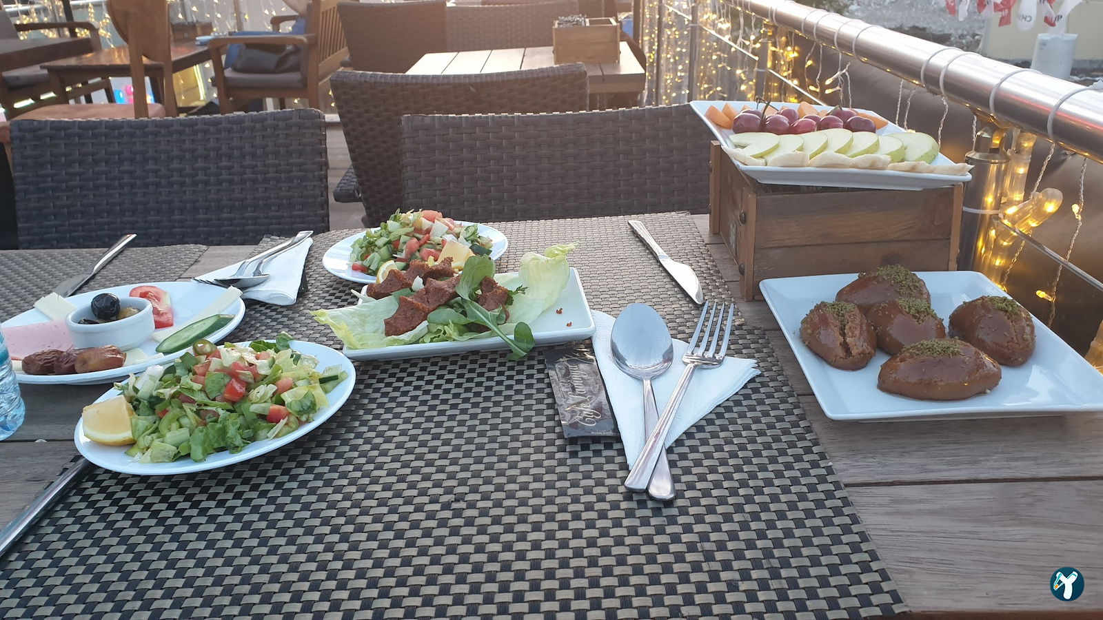 Cafe Lavinya