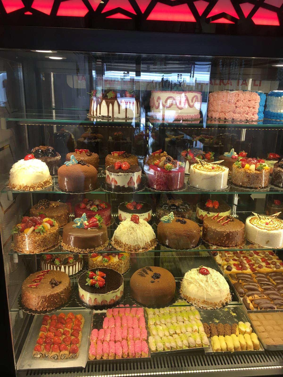 Osmanoğulları Pasta Cafe Restaurant