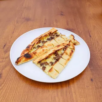 1977 Tarihi Karadeniz Usta işi RESTORAN ( Döner - Pide - Tarihi Kuru Fasulye ) resimleri