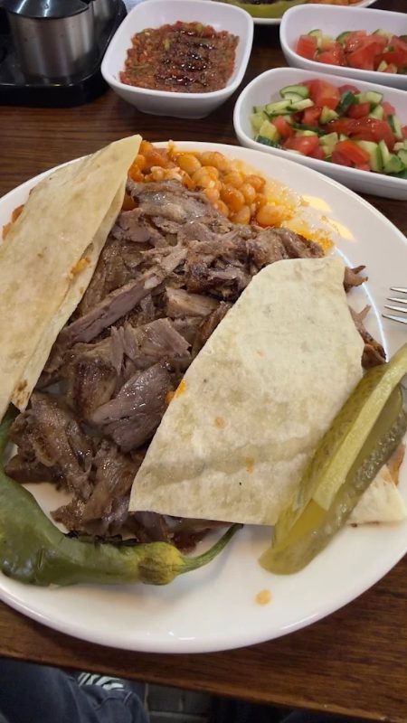 1977 Tarihi Karadeniz Usta işi RESTORAN ( Döner - Pide - Tarihi Kuru Fasulye )