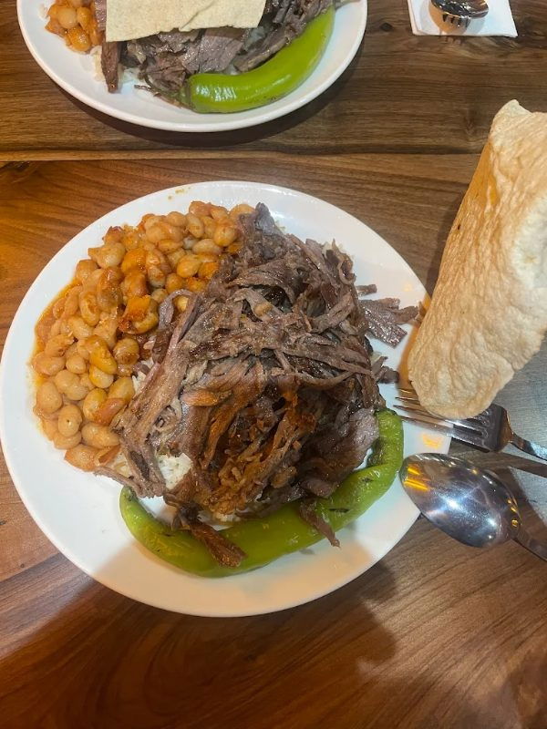 1977 Tarihi Karadeniz Usta işi RESTORAN ( Döner - Pide - Tarihi Kuru Fasulye )