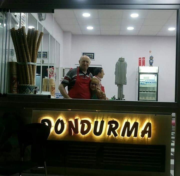 Dondurmacı Zeynel'in Yeri