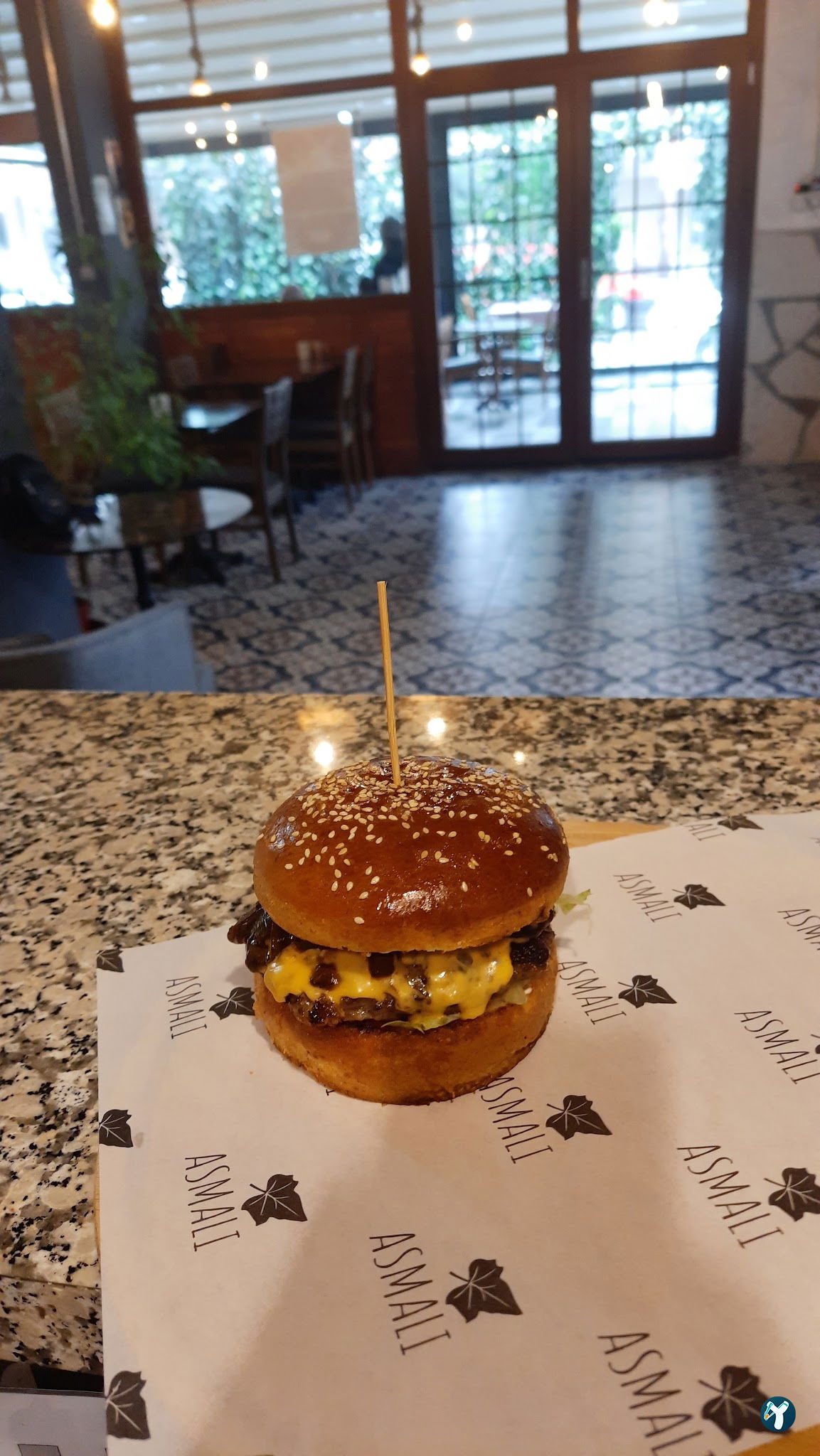 Asmalı Cafe Breakfast,Toast & Hamburgers