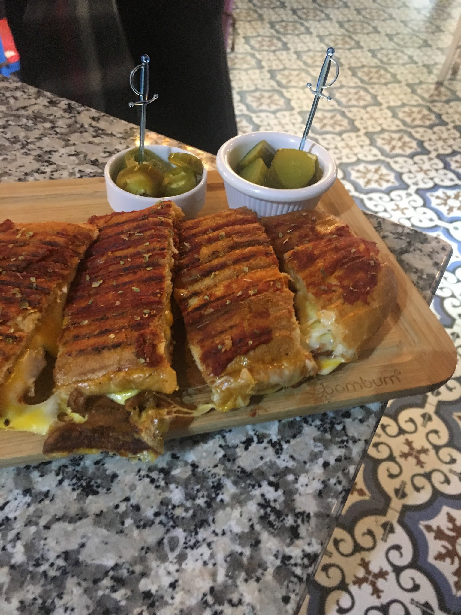 Asmalı Cafe Breakfast,Toast & Hamburgers