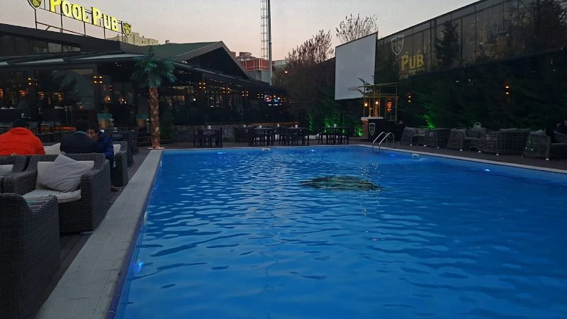 Pool Pub