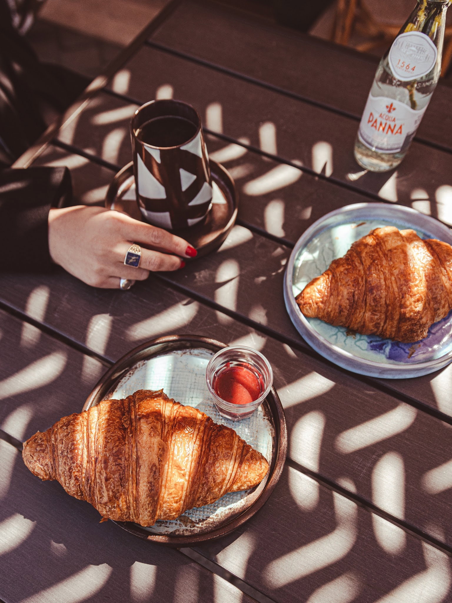 Chez La Vie Coffee & Eatery